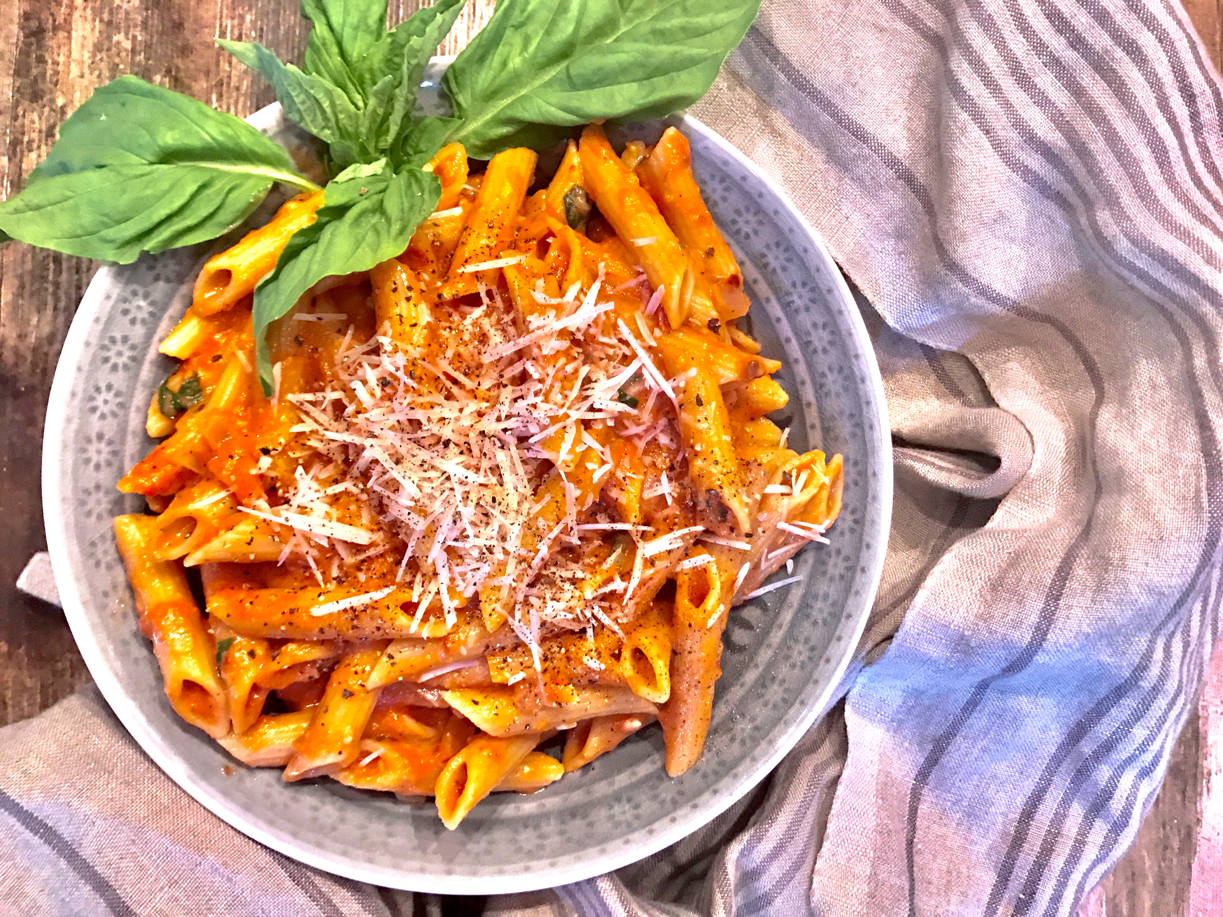 Penne alla Vodka - Cooking with Cocktail Rings