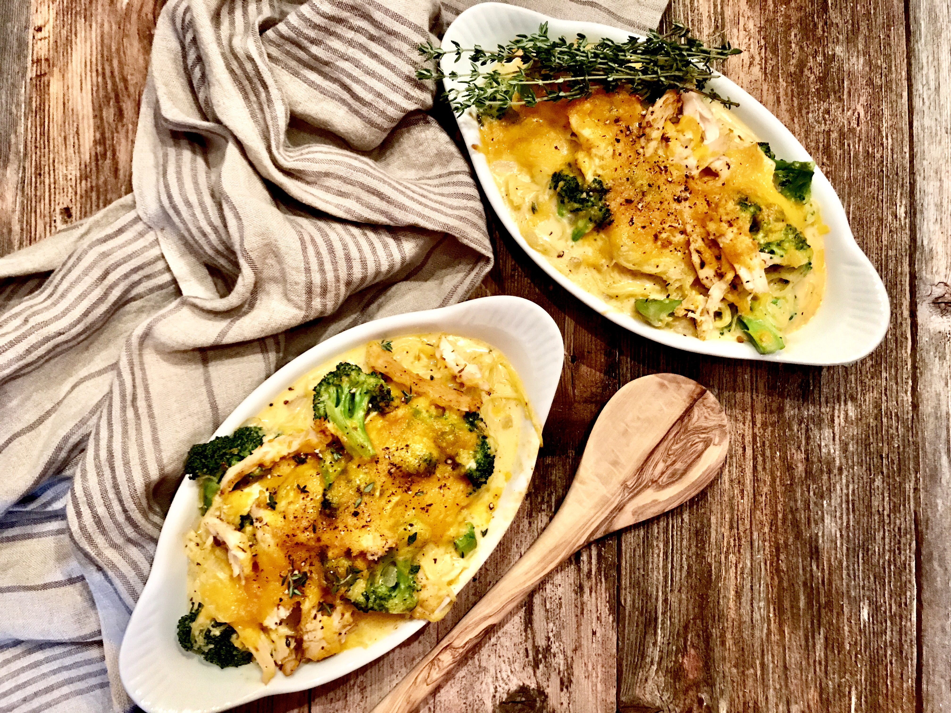 Broccoli and Cheddar Spaghetti Squash Boats