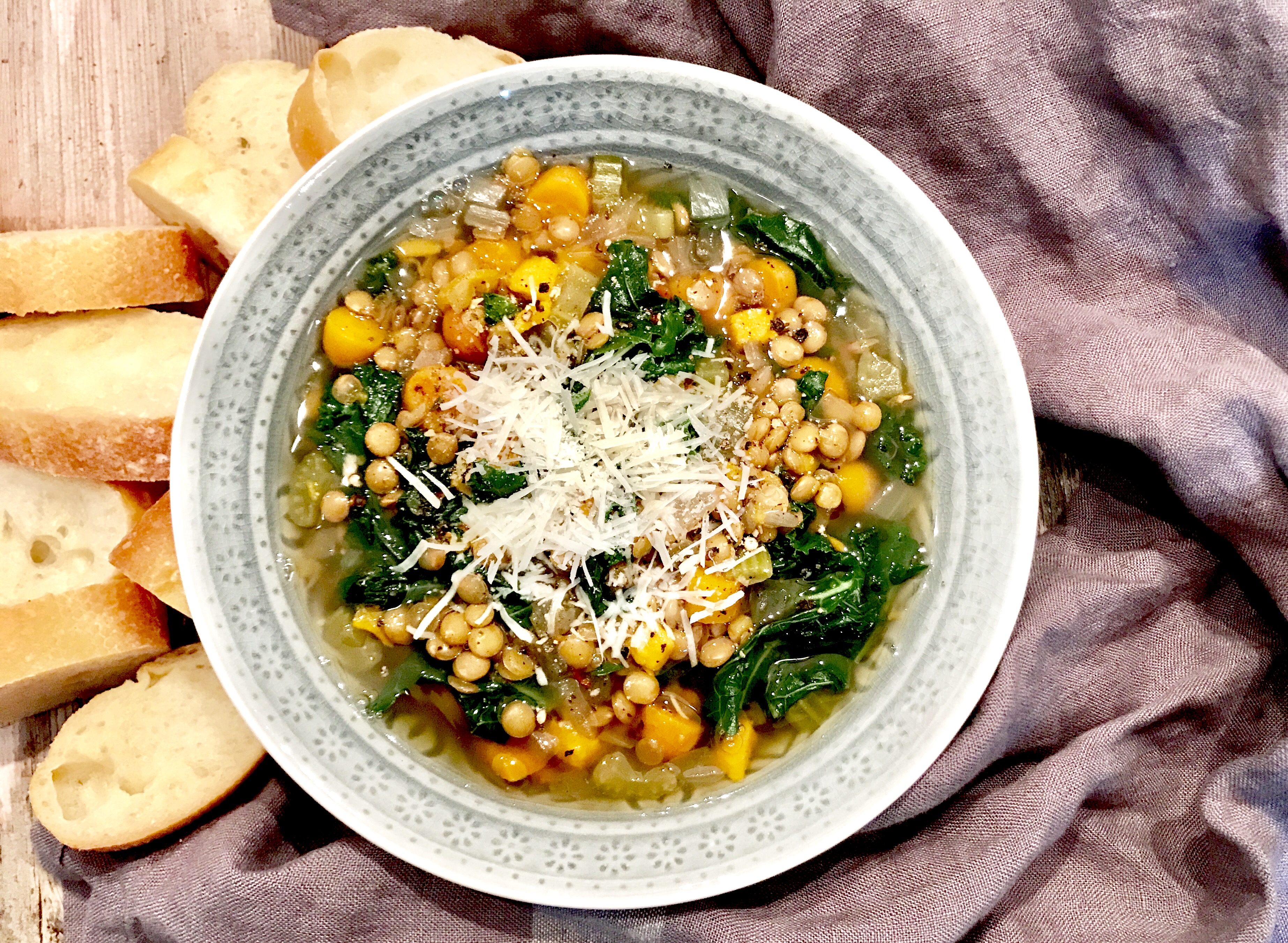 Slow Cooker Lentil and Kale Soup