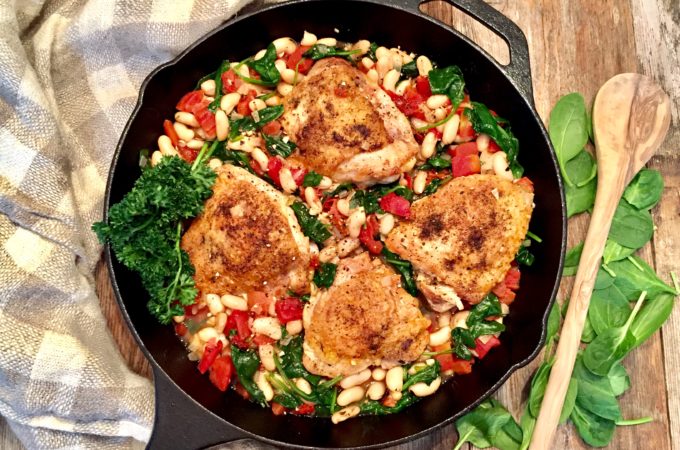 White Bean and Spinach Braised Chicken Thighs [One Pot Dish!]