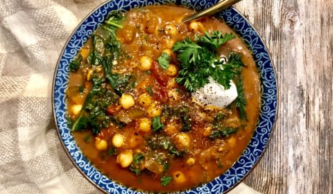 Slow Cooker Moroccan-Spiced Sweet Potato and Kale Detox Soup
